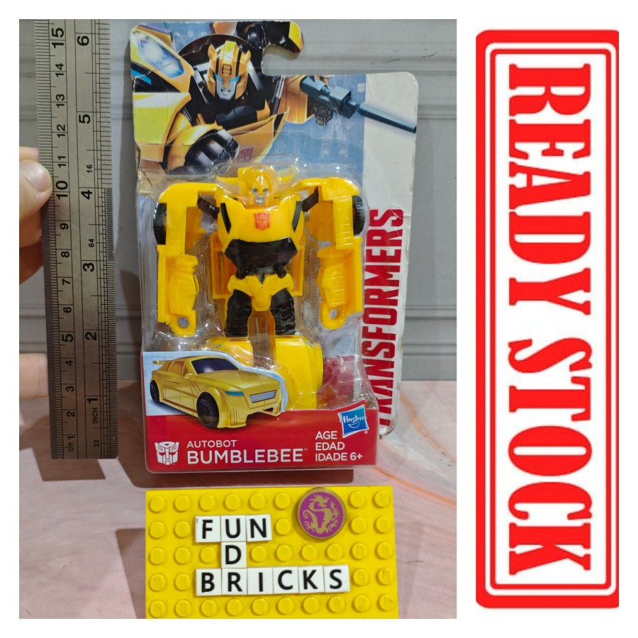 Hasbro Authentics Transformers Bumblebee