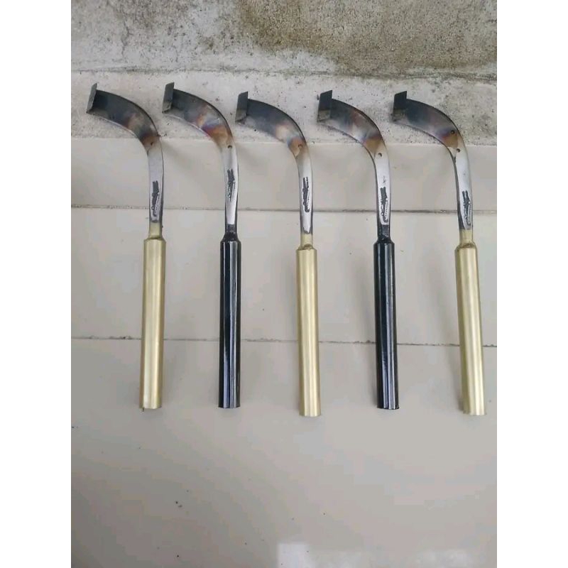 pisau sadap per keong cacing