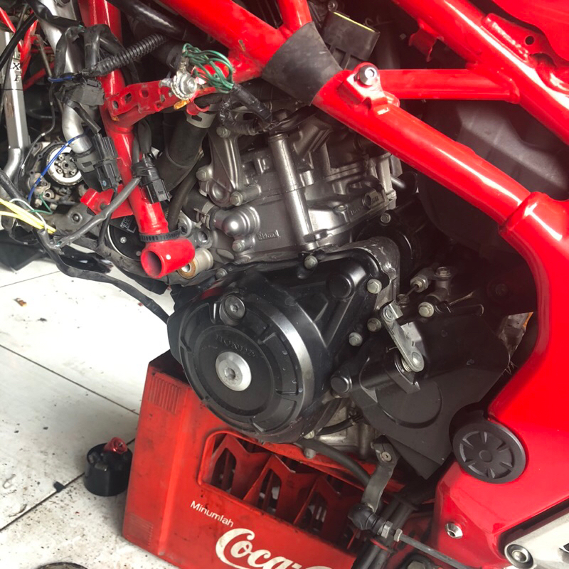 engine mesin honda cbr 250 rr 2silinder K64thn 2017 surat komplit