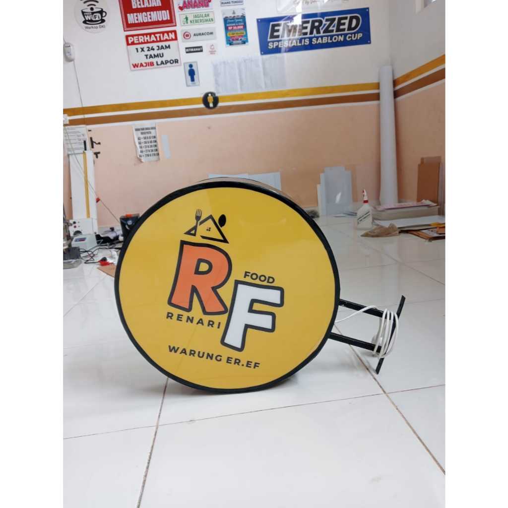 

NEONBOX BULAT/KOTAK AKRILIK CUSTOM 2 SISI INDOOR OUTDOOR + BRACKET + KABEL SIAP PASANG...