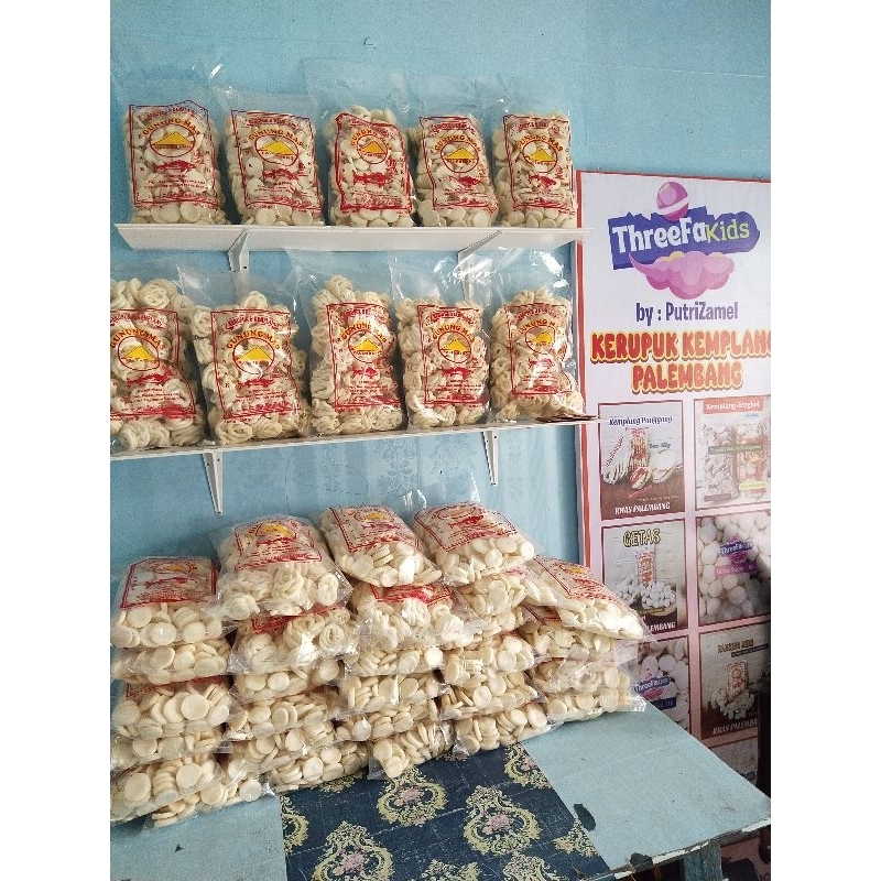 

Kerupuk Kemplang Getas Super Palembang