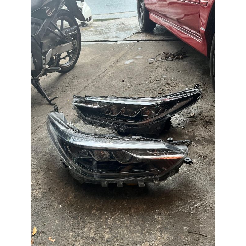 headlamp toyota yaris 2021 2022 original
