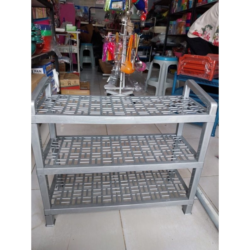 Rak sepatu calista /rak sepatu /rak sendal
