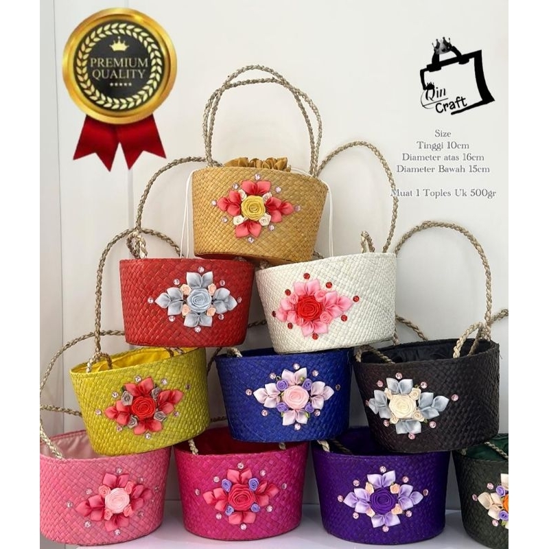 

Tas parcel EMBER 1 TOPLES BUNGA tas hampers lebaran tas anyaman Pandan termurah