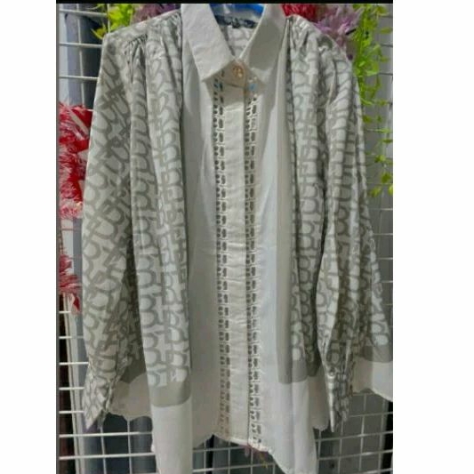 PL atasan benang jarum monogram