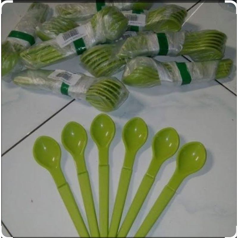 Sendok Makan Bayi Hang On Spoon Tupperware Original 100%