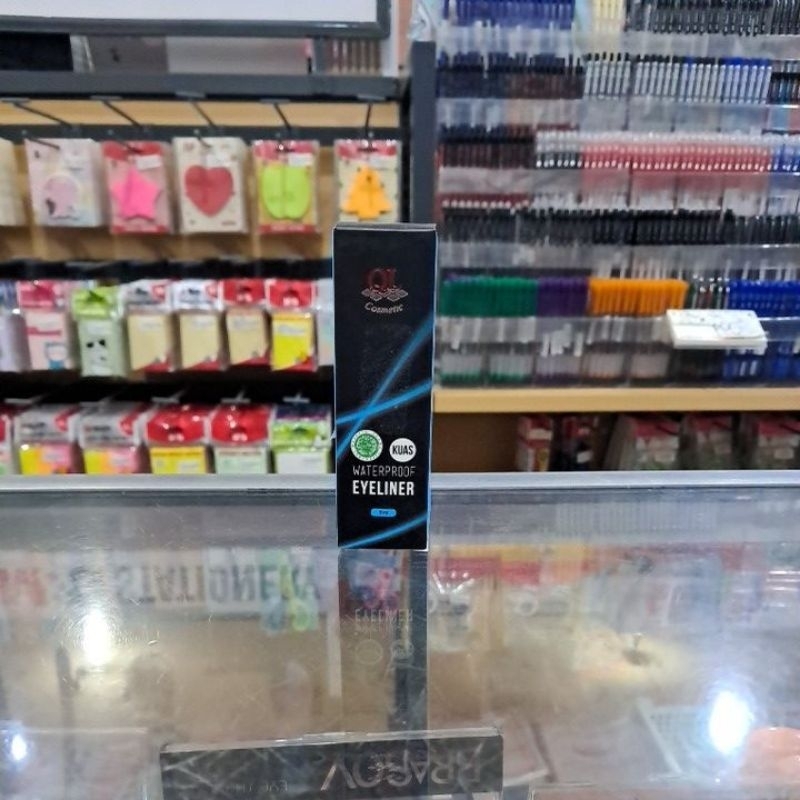 QL Waterproof Eyeliner (Kuas)