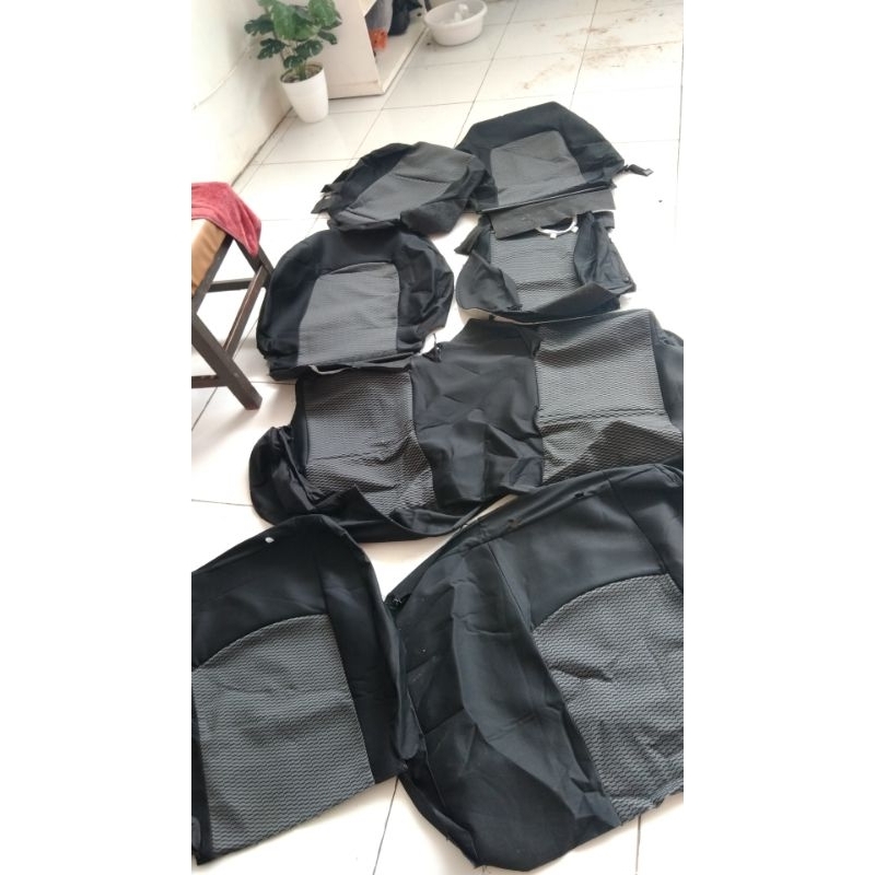 Sarung Jok Nissan March