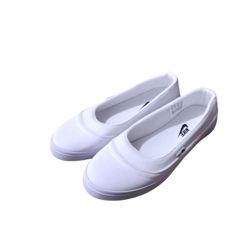 Sepatu Wanita Sport Shoes JG3262