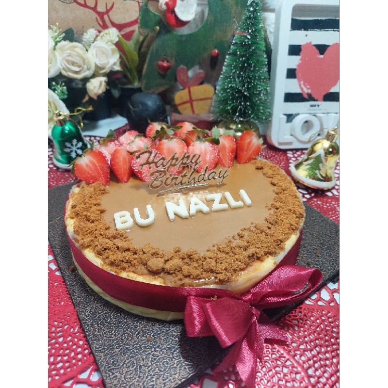 

Burnt Cheesecake Ulang tahun