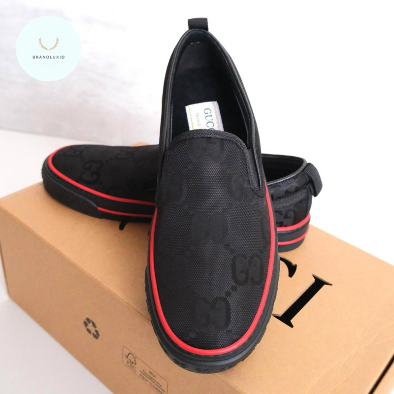 Gucci Mens Slip On Shoes Off The Grid Tennis 1977 in Canvas GG Giant Monogram Black