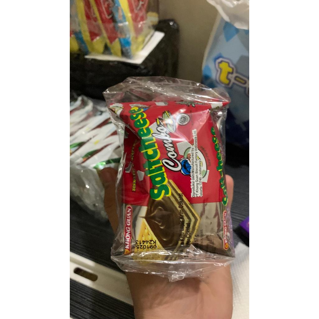 

Saltchesee Cokelat KHONG GUAN ISI 10