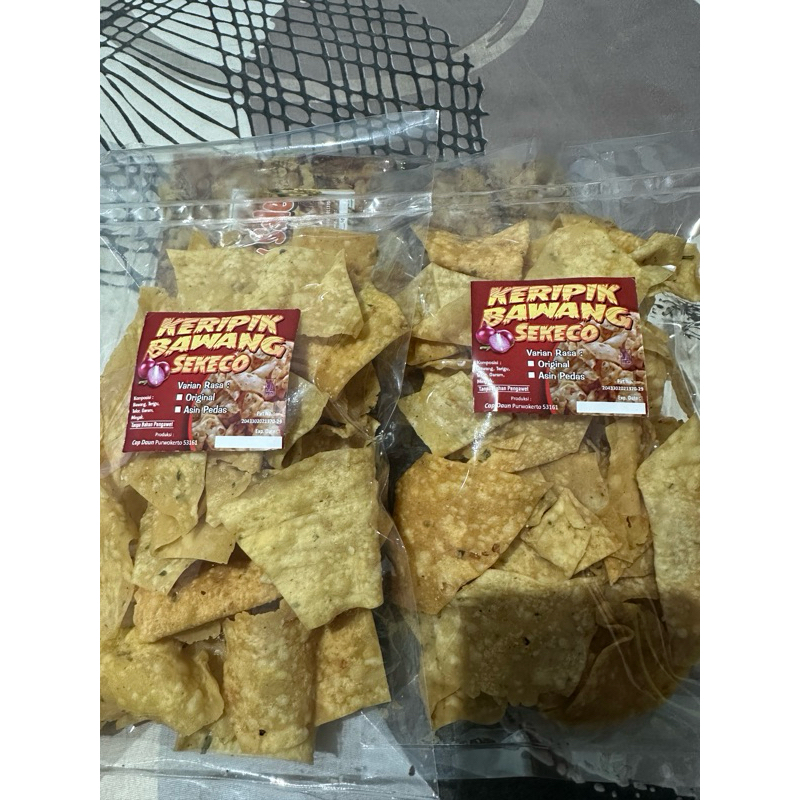 

keripik bawang sekeco 100grm