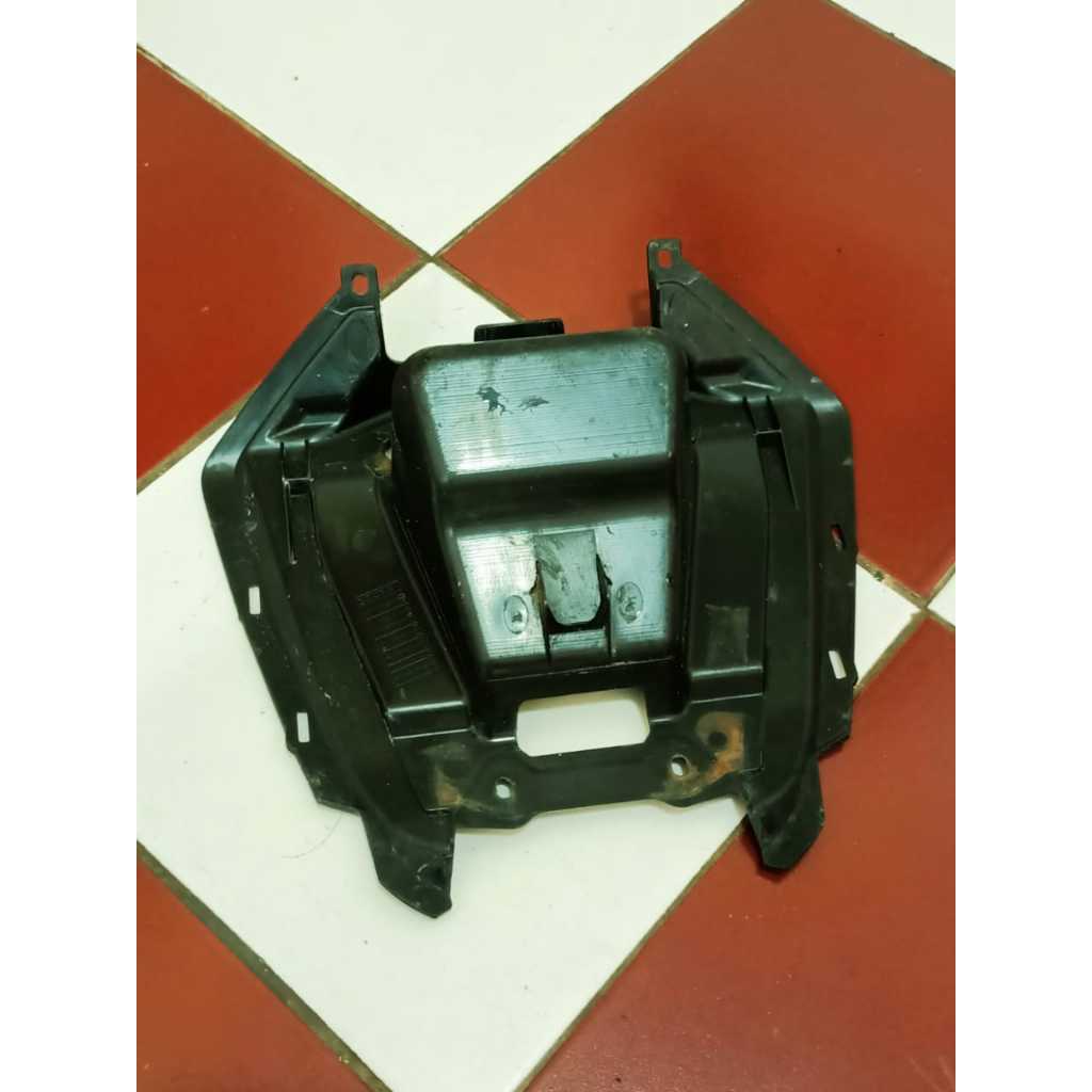 Box Bagasi Yamaha Xabre Original Copotan