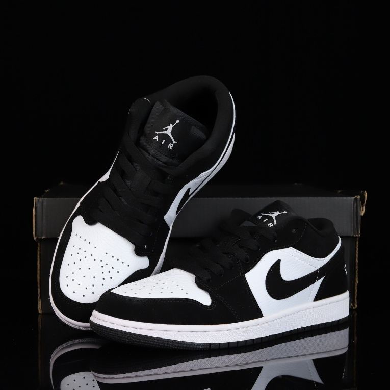 SEPATU NIKE AIR JORDAN 1 LOW PANDA BLACK WHITE ORIGINAL BNIB SNEAKERS CASUAL UNISEX