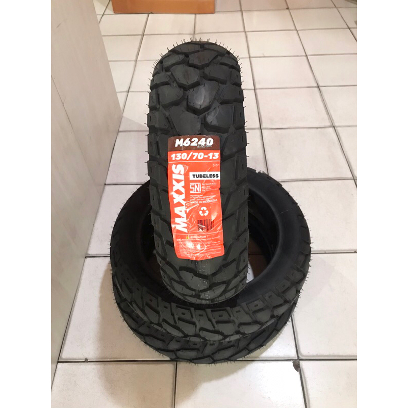 Ban Sepeda Motor Nmax dan Honda ADV150/160 Tubeless