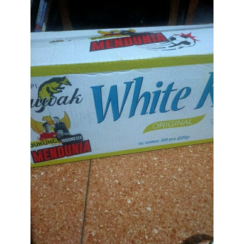 

Luak white cofe 1karton isi 12 renceng