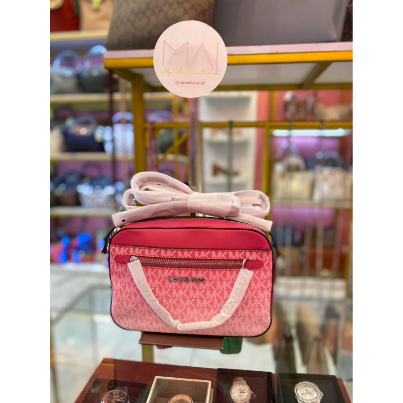 MK Signature Jet Set Large Zip Chain Crossbody Camera Bag - Fushia Ombre