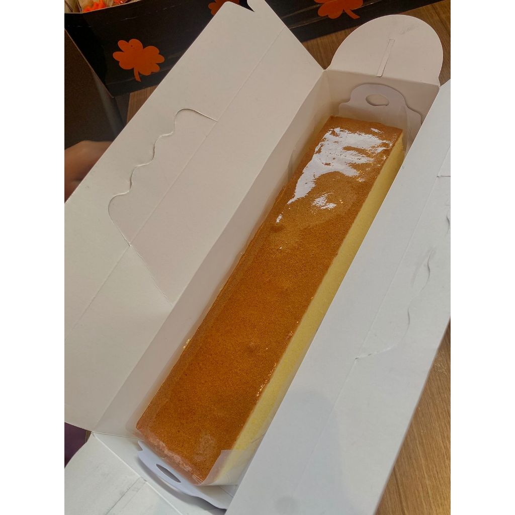 

JASTIP CLOVER / JAPANESE CHEESE CAKE CLOVER BAKERY READY MEDAN