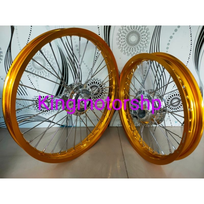 velg costum ring 16/19 motor Supra x Supra fit Supra 125 dan Revo fit karisma bisa request warna vel