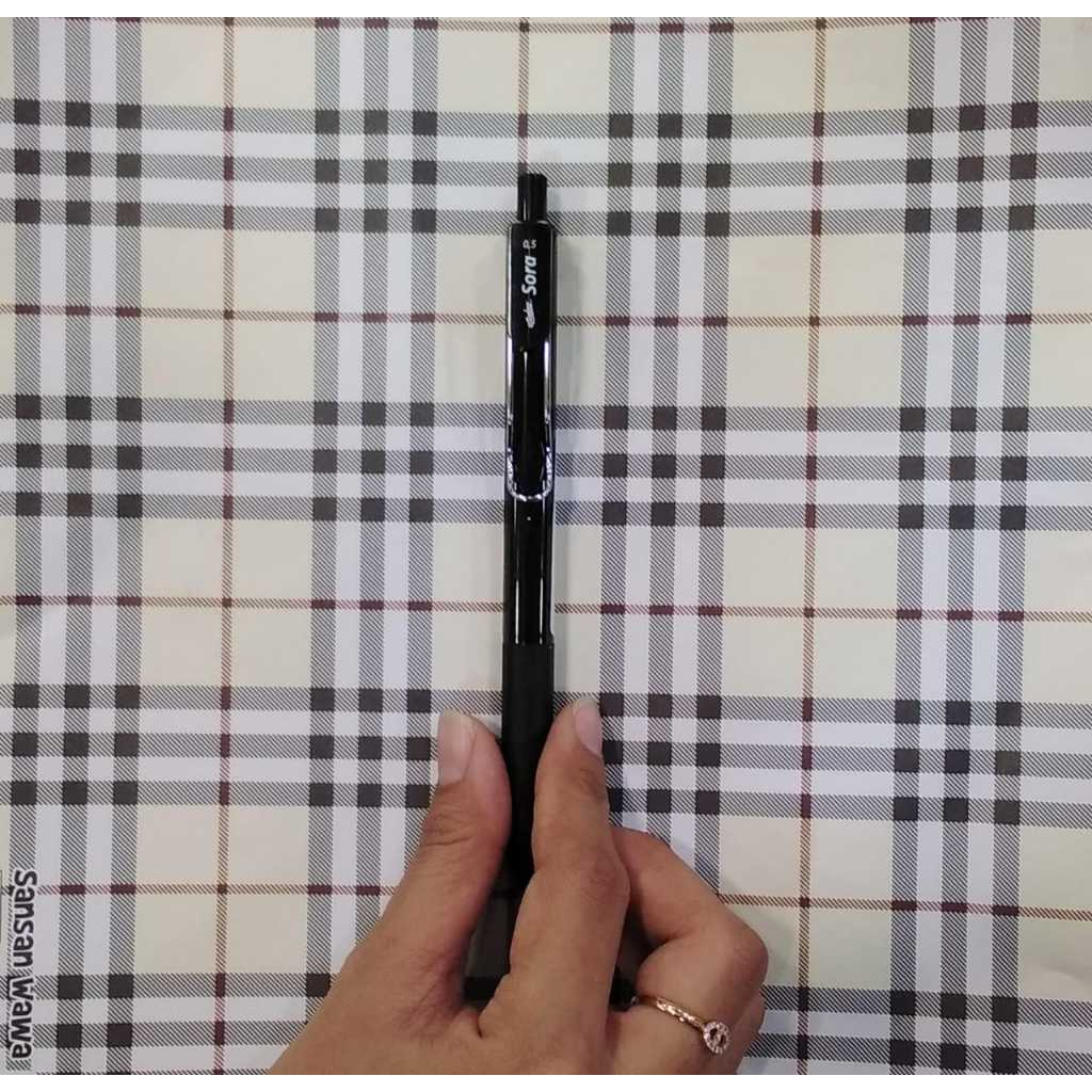 

Estudee Sora Gelpen 0.5 ink black - black