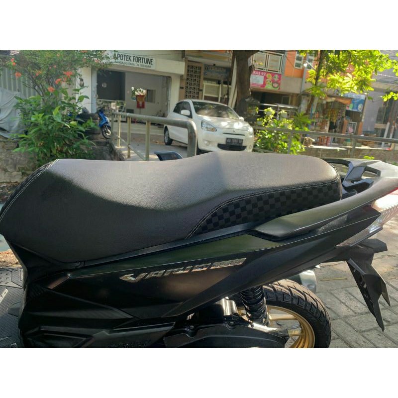 sarung cover jok motor Vario old & 125, 150