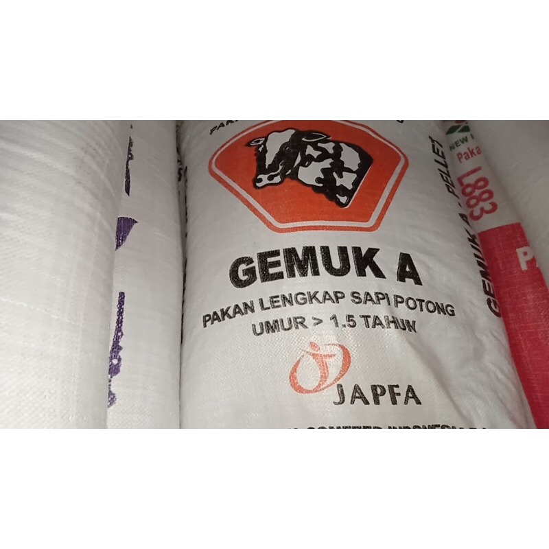 Gemuk A Pur Pakan Sapi Potong Kambing Kerbau Domba