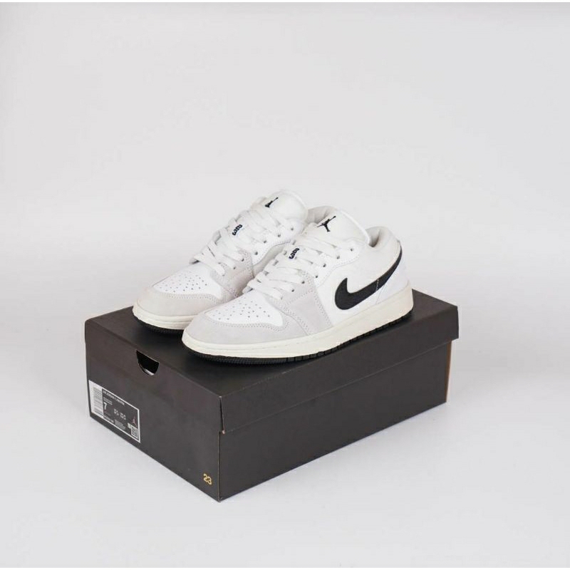 Nike Air jordan 1 low astrograbber White Black