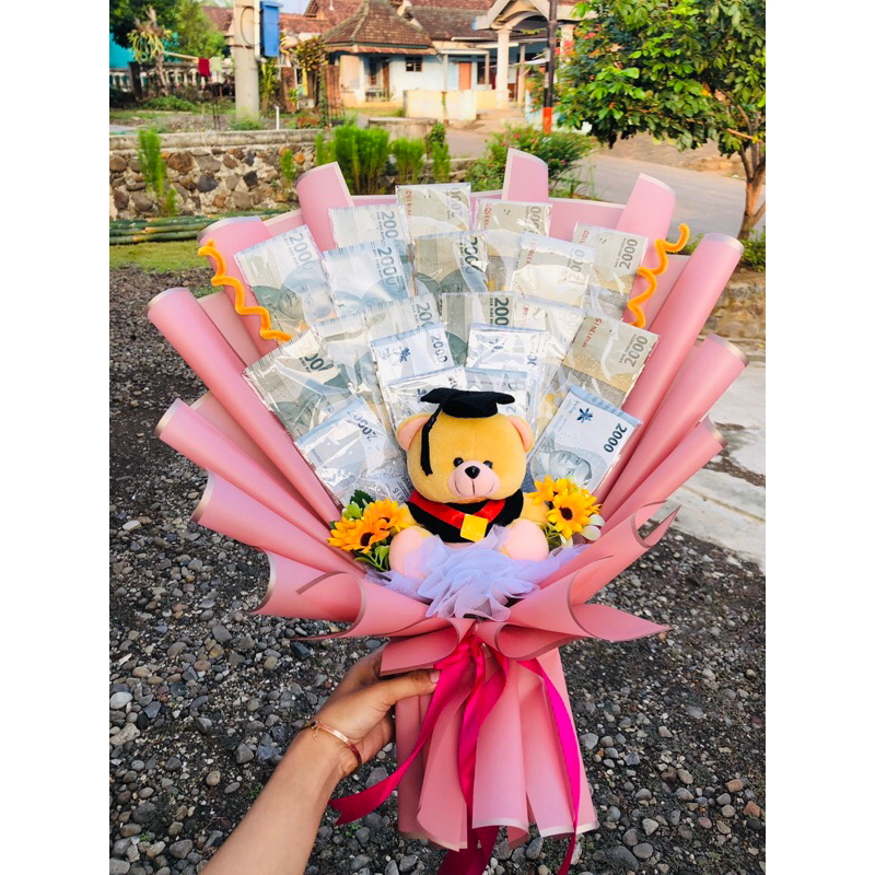 

Buket Wisuda lengkap sudah termasuk uang