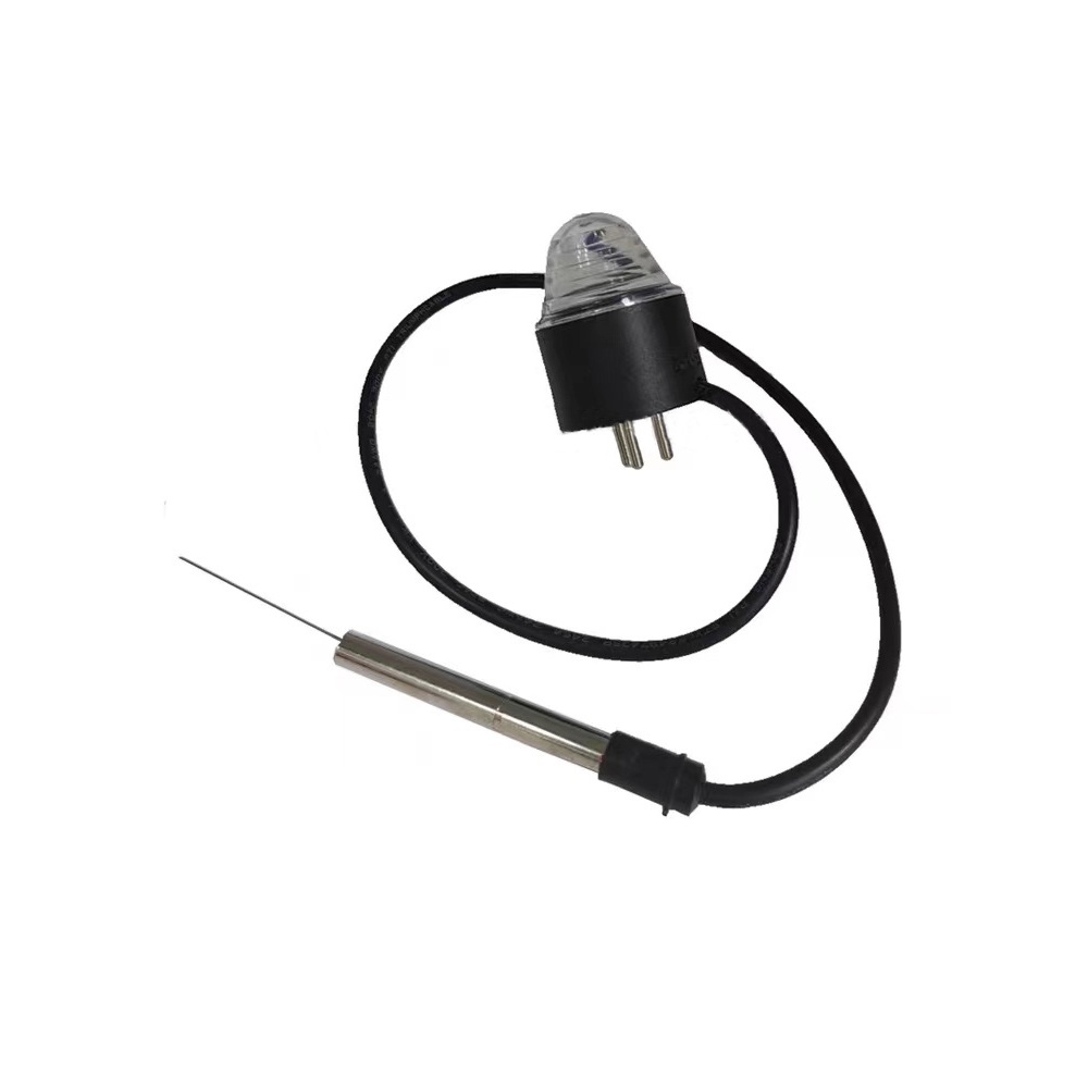 Needle detector knitting