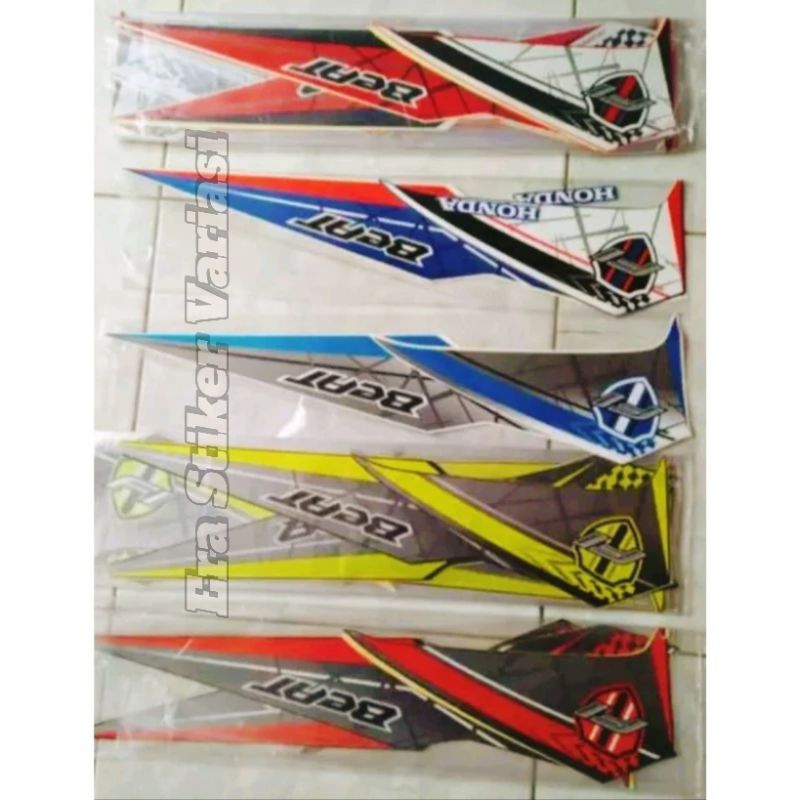 Striping Motor/ Les Body Honda Beat 2016