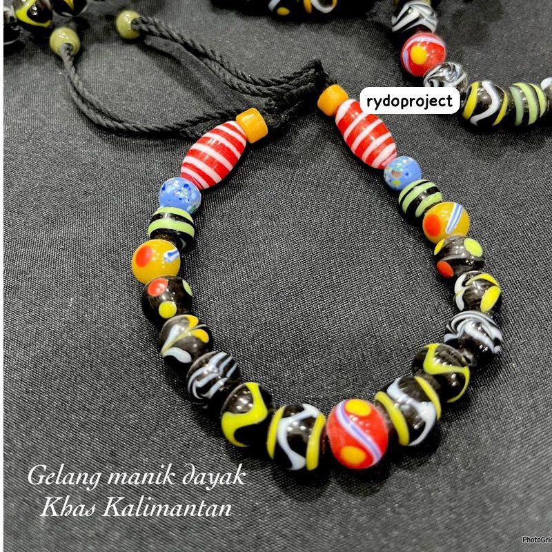 Gelang Manik Dayak Etnik