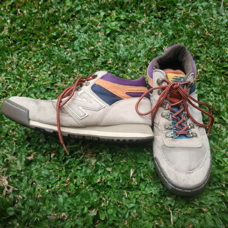 Sepatu NB Hiker 710