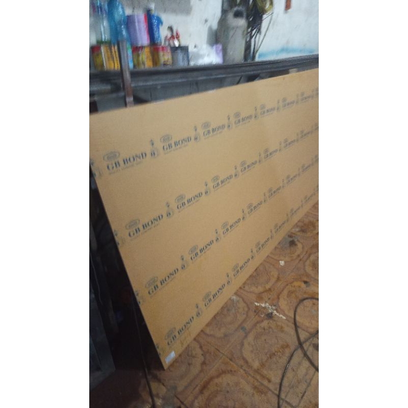 akrilik lembaran 2mm 122cm x 244cm