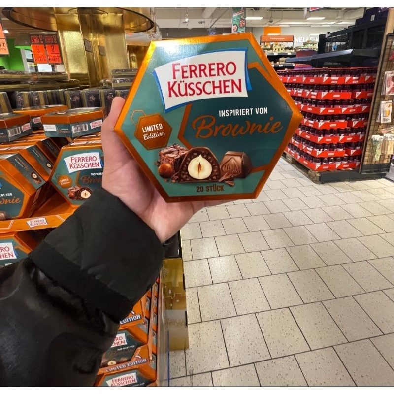 

[ READY STOCK]Ferrero Kuschen Inspiriernt von brownie
