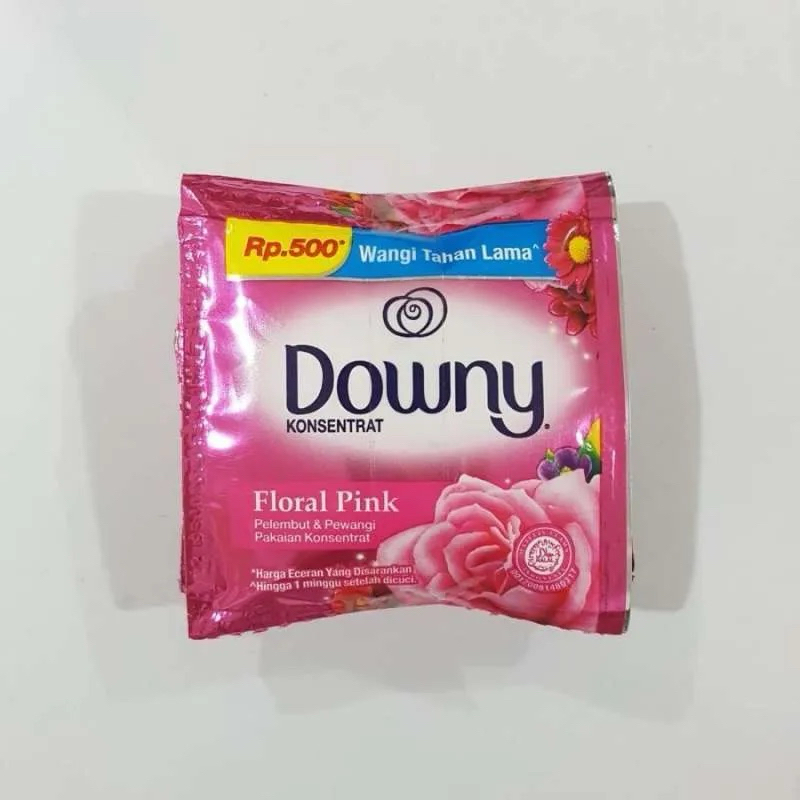 DOWNY PELEMBUT DAN PEWANGI PAKAIAN FLORAL PINK 1 Renceng isi 12 sachet 10ml