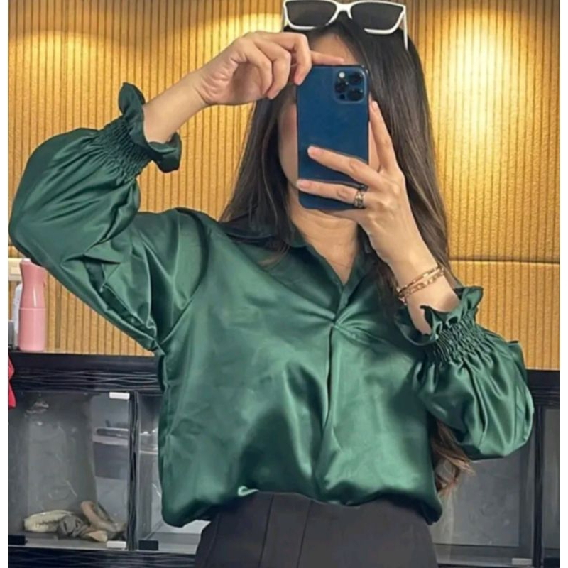 Blouse Keren/Kemeja Wanita/Atasan Wanita/Kemeja Satin/Blouse Satin Premium Bahan bagus