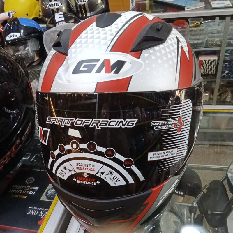 Helm GM Full Face  helmet
