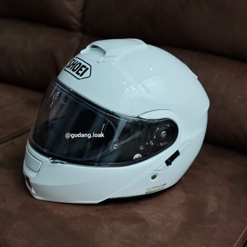 helm shoei neotec 1