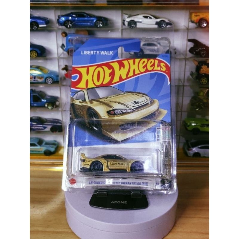 PAKET HOT WHEELS NISSAN LBWK S15 HITAM + GOLD