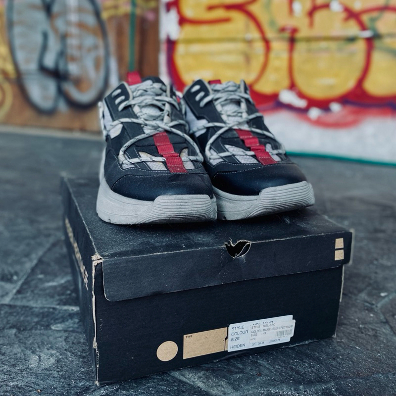 Sepatu Heiden Heritage size 43