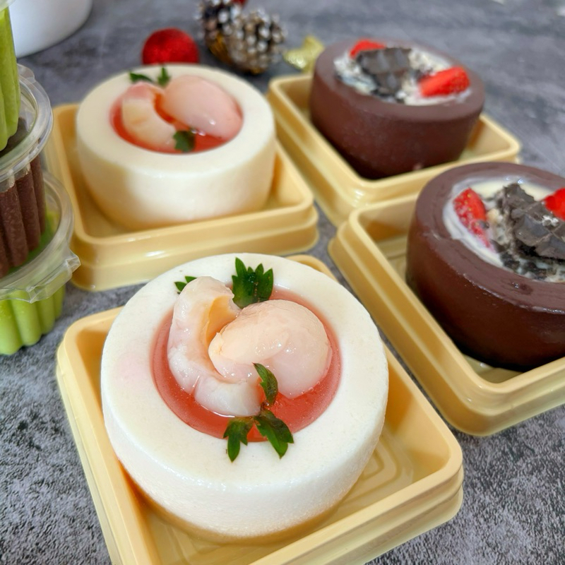 

Pudding mini 1 box isi 4 @200 gr