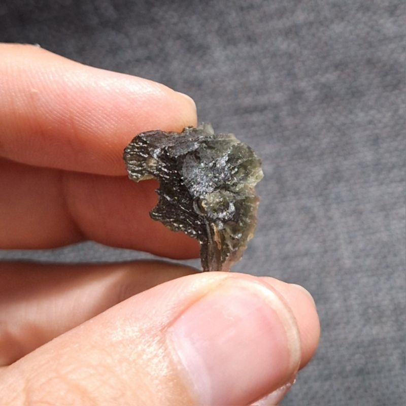 Natural Moldavite Tektite/Bongkahan Batu Meteor Moldavite