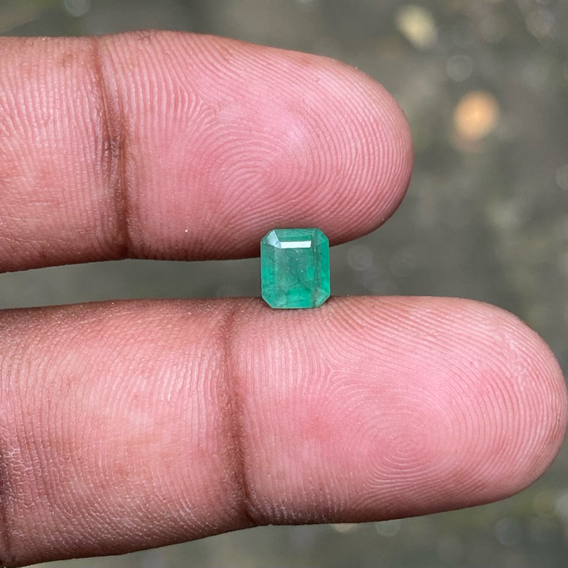 batu zamrud colombia natural zambian emerald jamrud kotak ukuran kecil dim 6.5x5.5x4