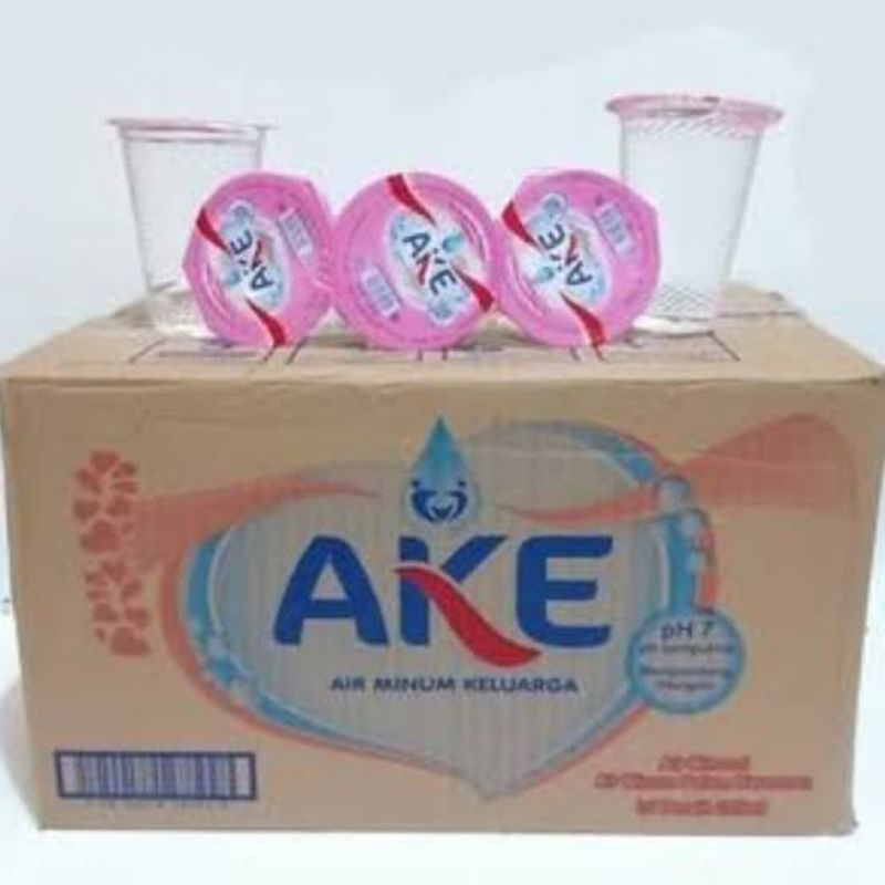 

Air mineral AKE kemasan gelas 220ml / 1 dus isi 48 gelas TERMURAH