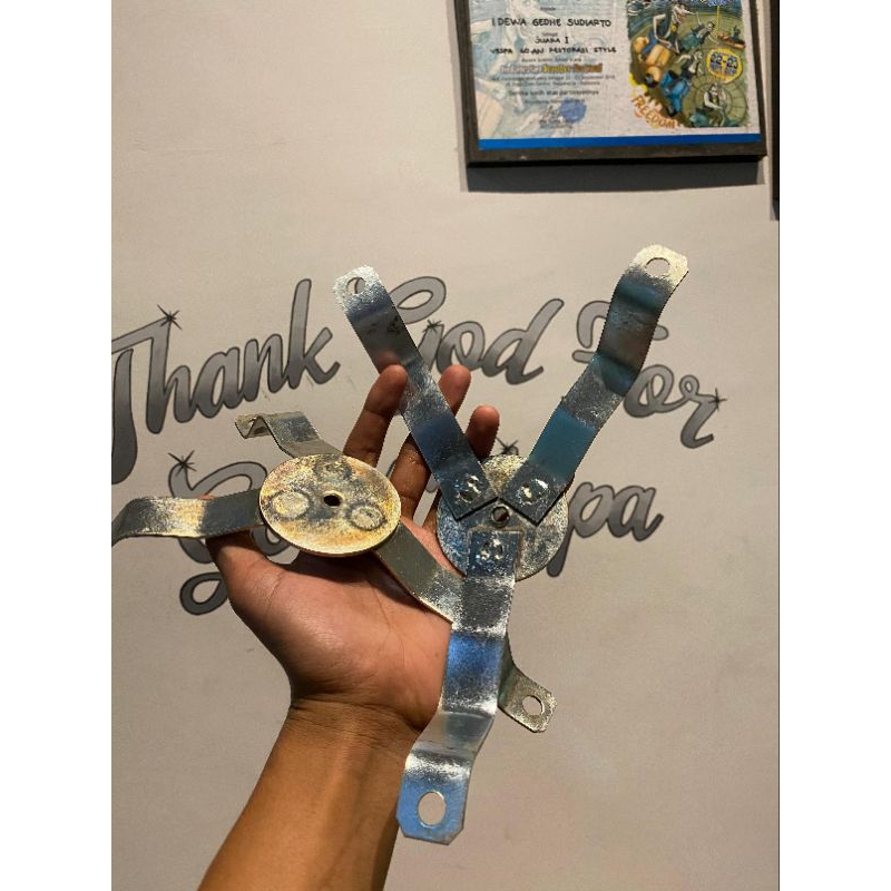 BREKET WHEELDOP  RING 10 (SEPASANG)