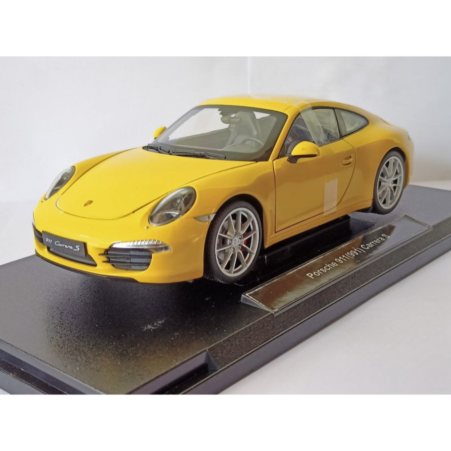 Diecast Mobil Porsche Carrera kuning miniatur mobil sport Welly 1:18 harga murah