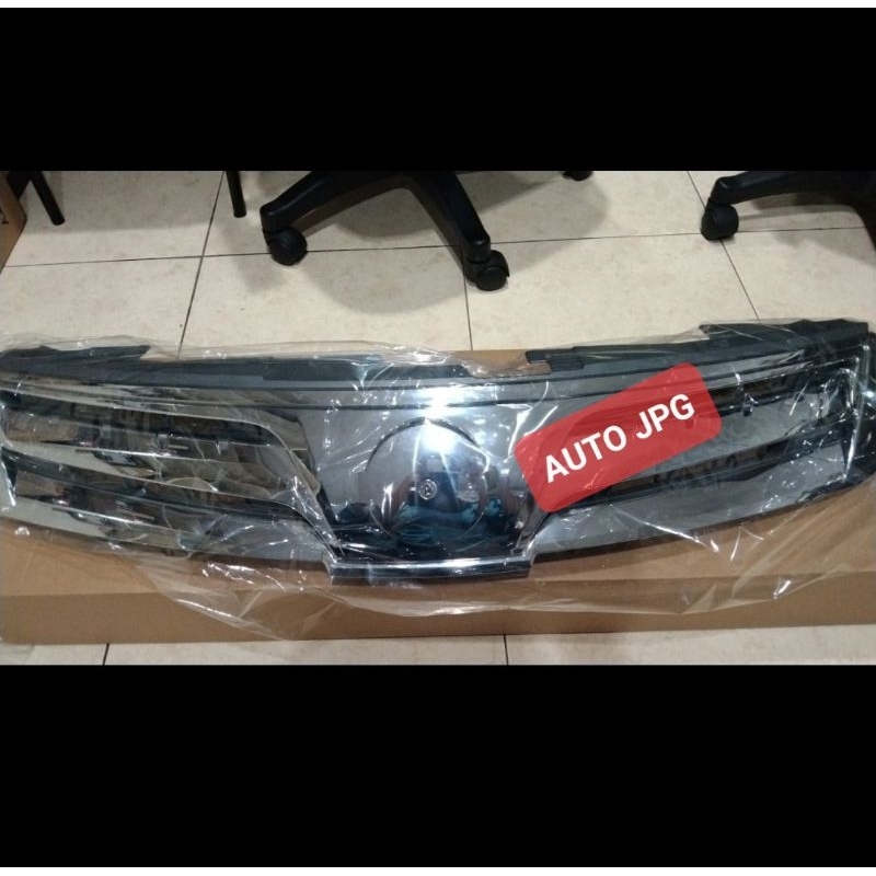 Grill livina 2008 - 2011 L10