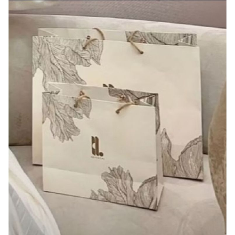 

PAPER BAG HEYLOCAL. ID, TAS KADO