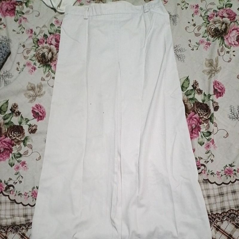 PRELOVED ROK PUTIH SEKOLAH SMP/SMA
